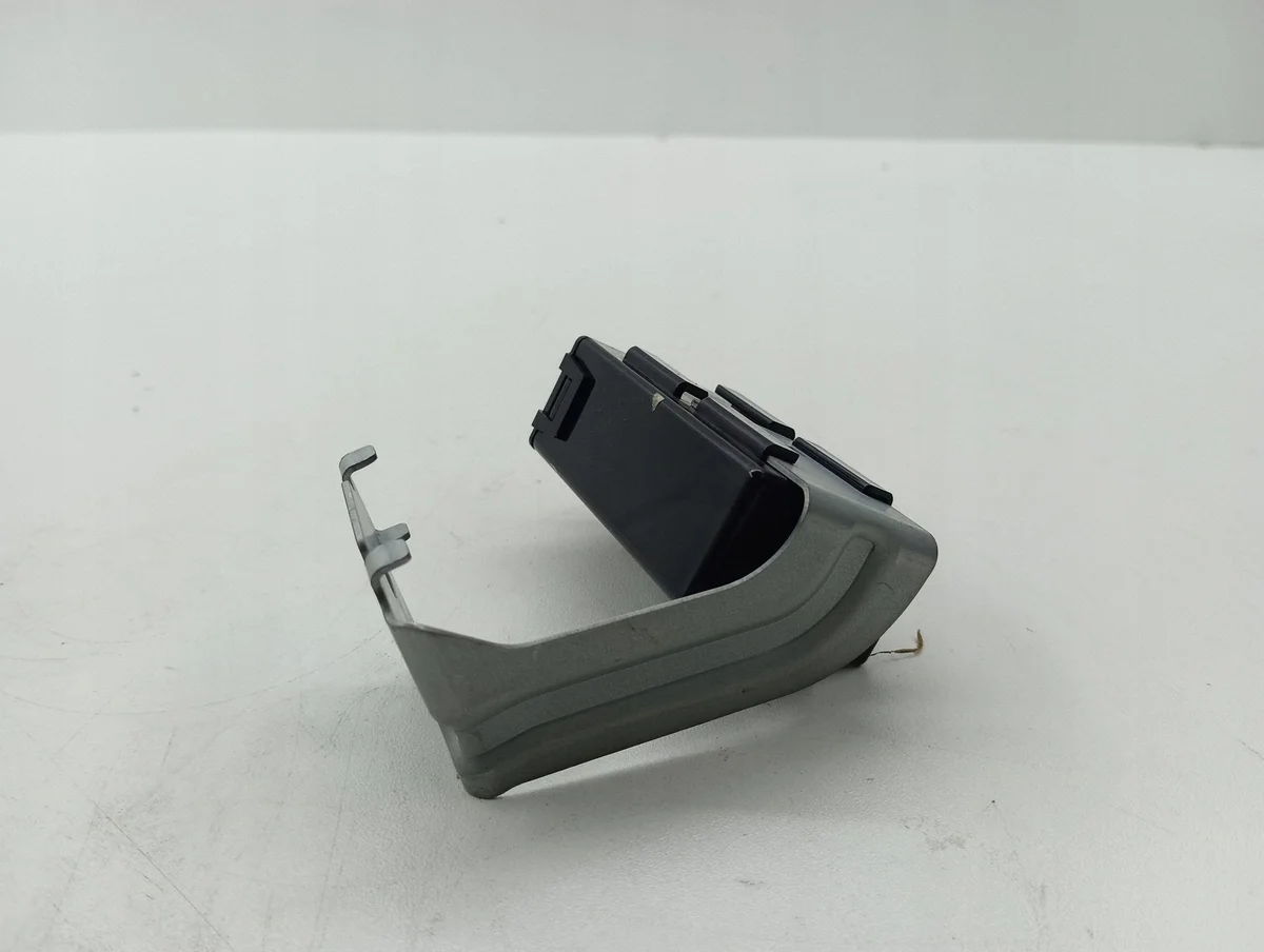 Mazda CX-7 2011 Relais X1T43876M image 6