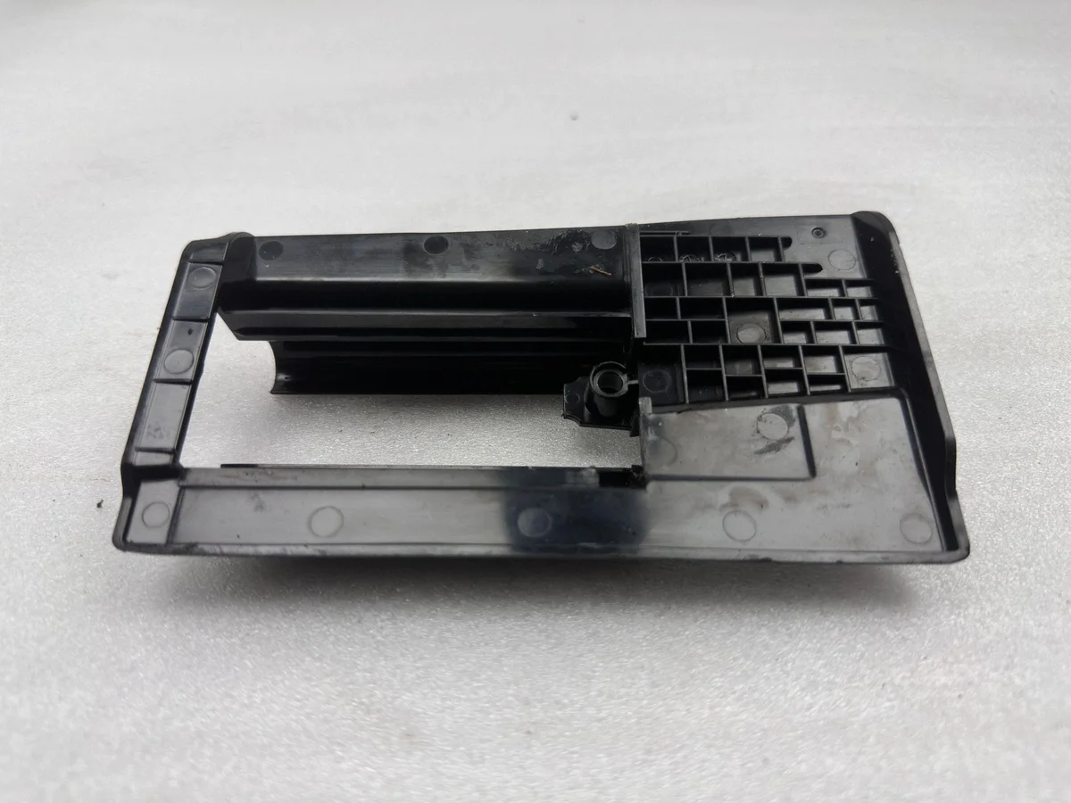 Peça Interior Mercedes-Benz S W222 A2229190700 image 3