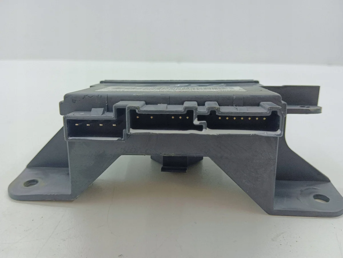 Saab 9-7X 2006 Computer Module 15852162 image 6