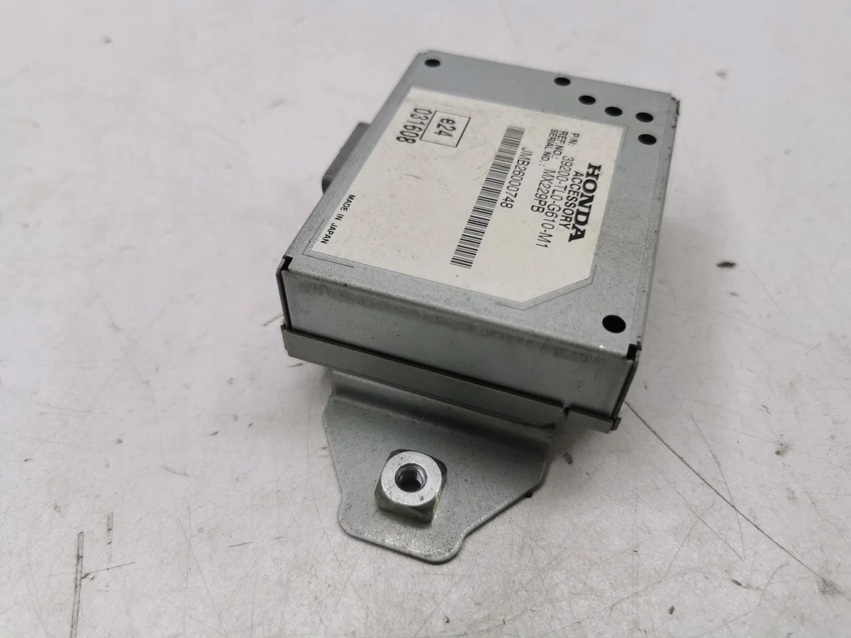 Honda Accord 2009 computer module 39200TL0G610M1 image 4