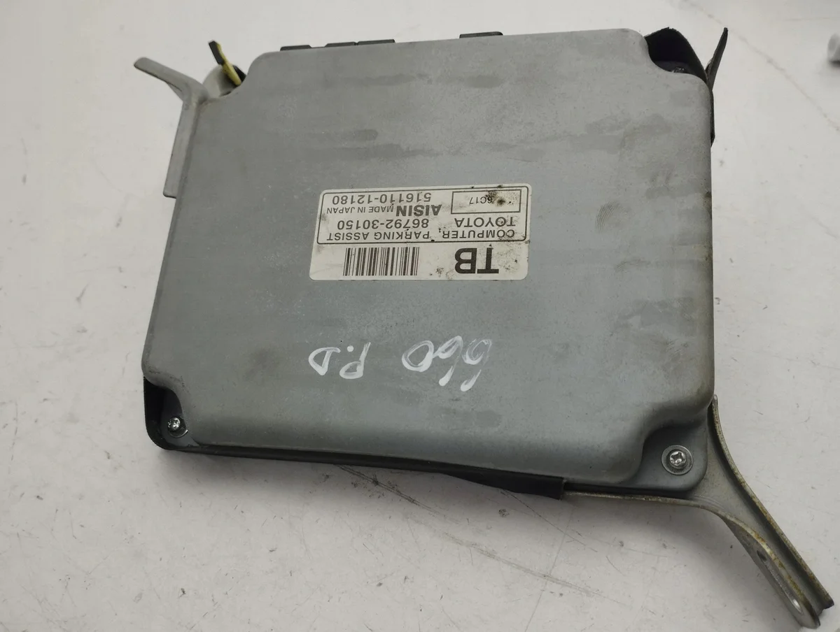 Lexus GS Computer Module 8679230150 image 5