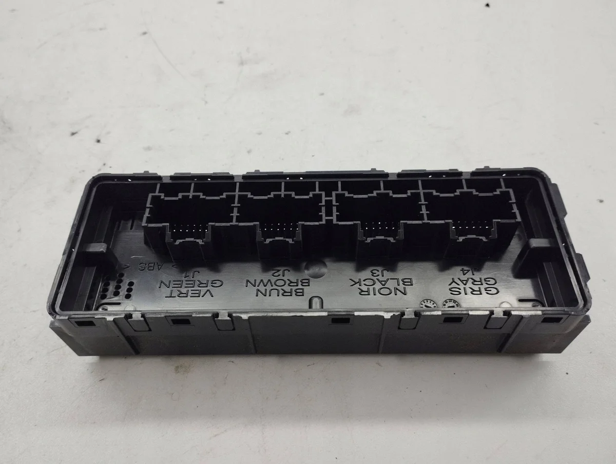 Opel Zafira C 2014 - Module de commande image 3