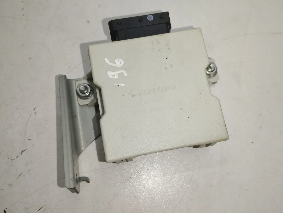Computer Toyota Corolla Verso AR10 859400F010