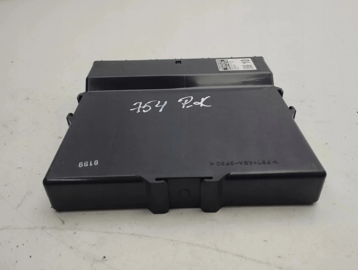 Toyota Corolla E210 Computer Module 8998102100 image 3
