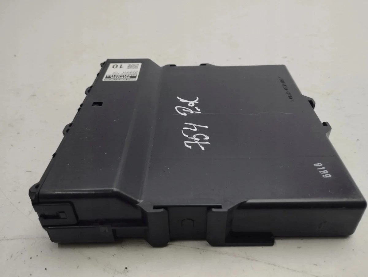 Toyota Corolla E210 Computer Module 8998102100 image 5