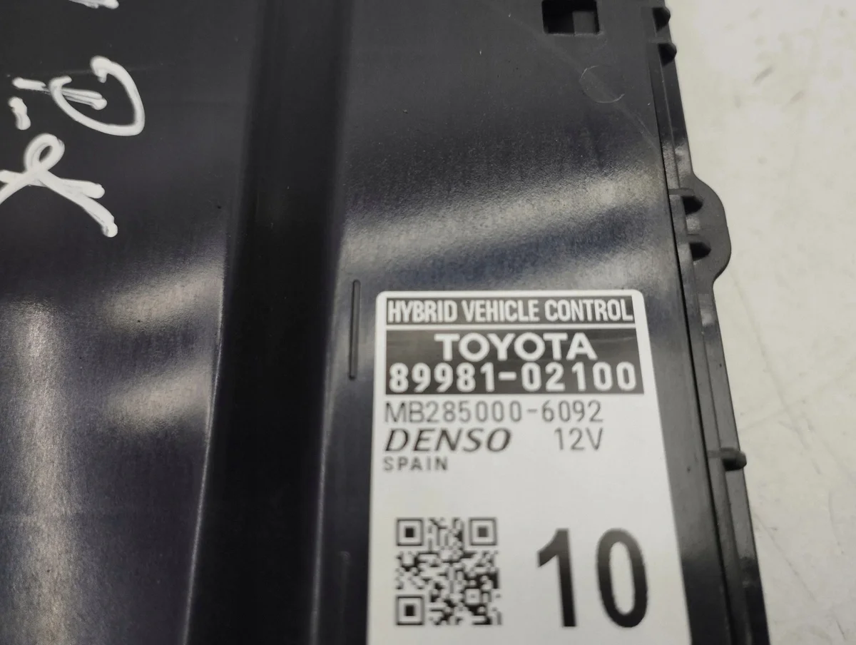 Toyota Corolla E210 Computer Module 8998102100 image 7