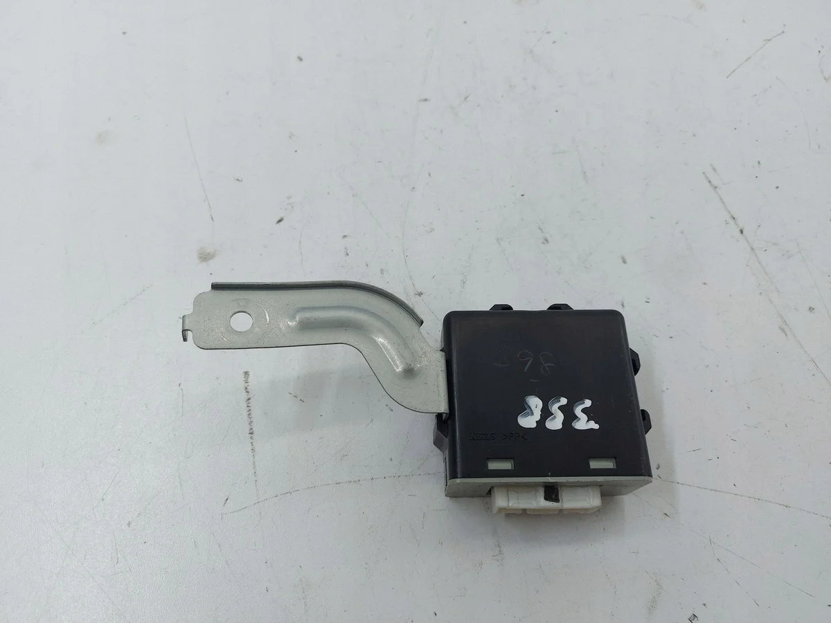 Mazda CX-7 2008 Computer Module 3560061398 image 6
