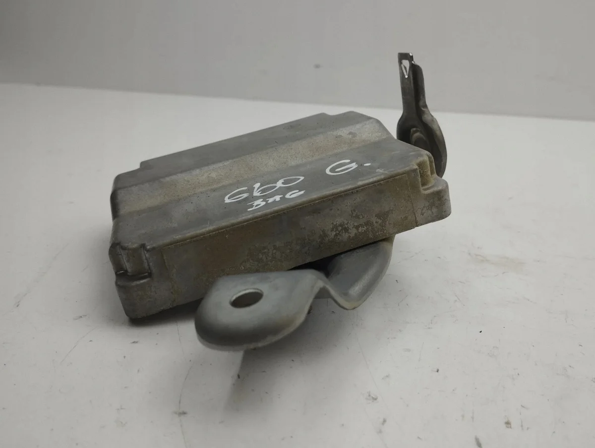 Lexus GS Computer Module 8981530090 image 4