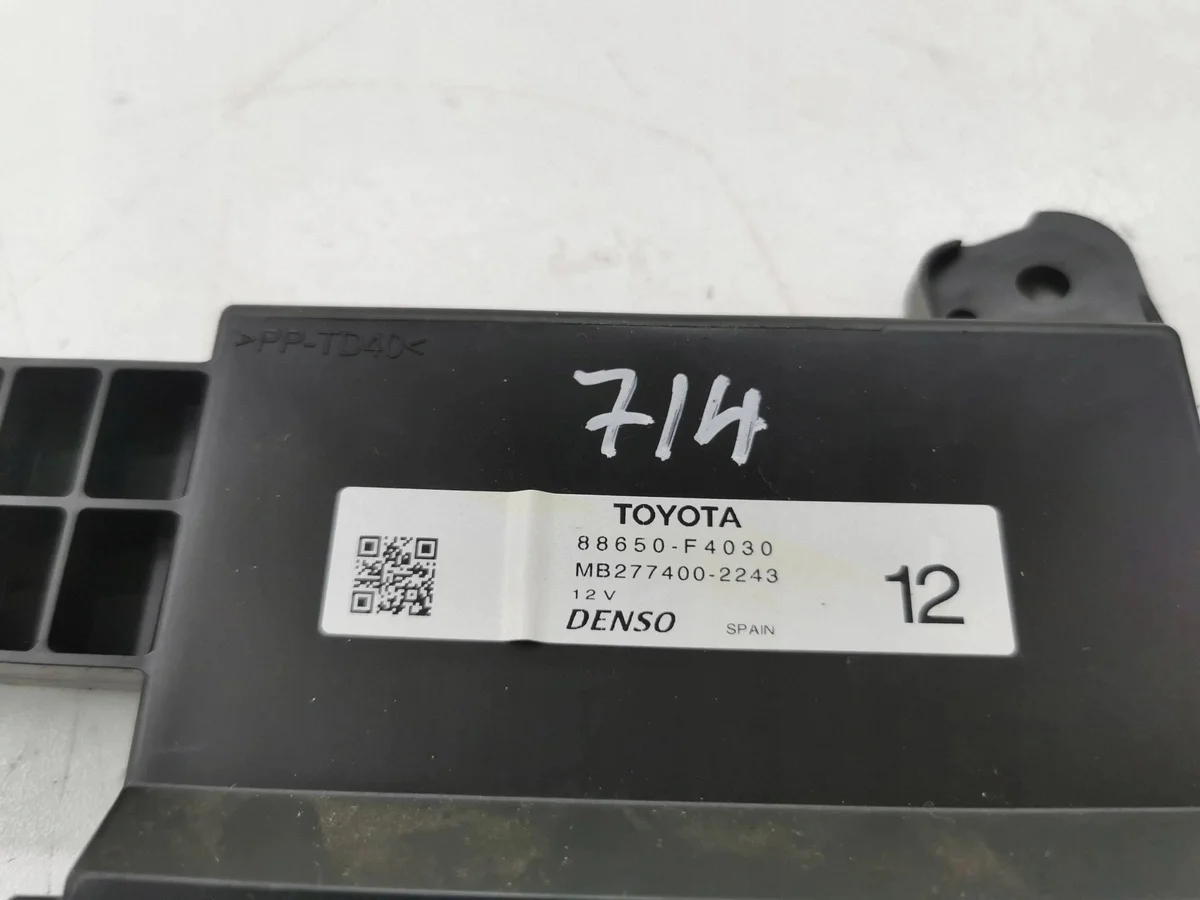Toyota CHR 1.8 Hybrid Modul Heizung 88650-F4030 image 5