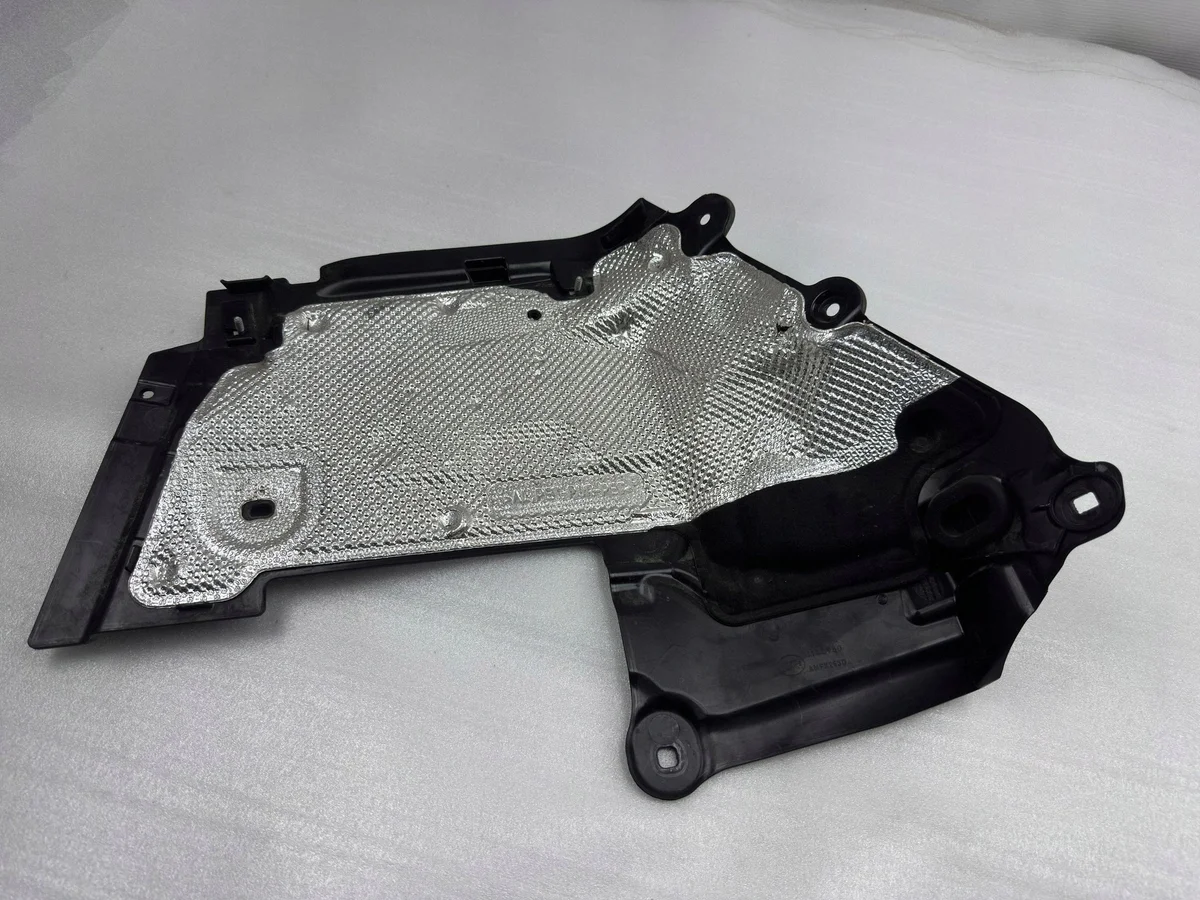 Mercedes-Benz GLC C253 2022 Parte Superiore A2536208200
