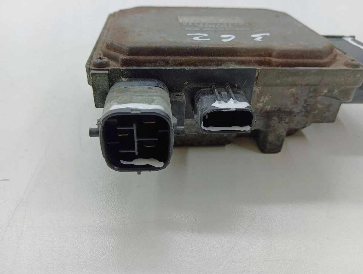 Lexus GS Computer Module G116730020 image 3