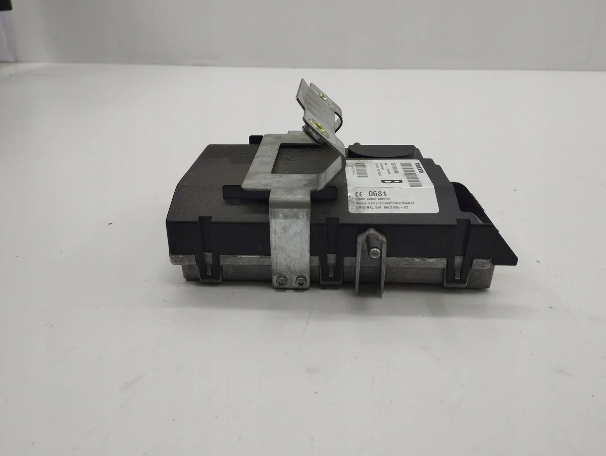 Volvo XC90 2007 Computer Module 30782448 image 3