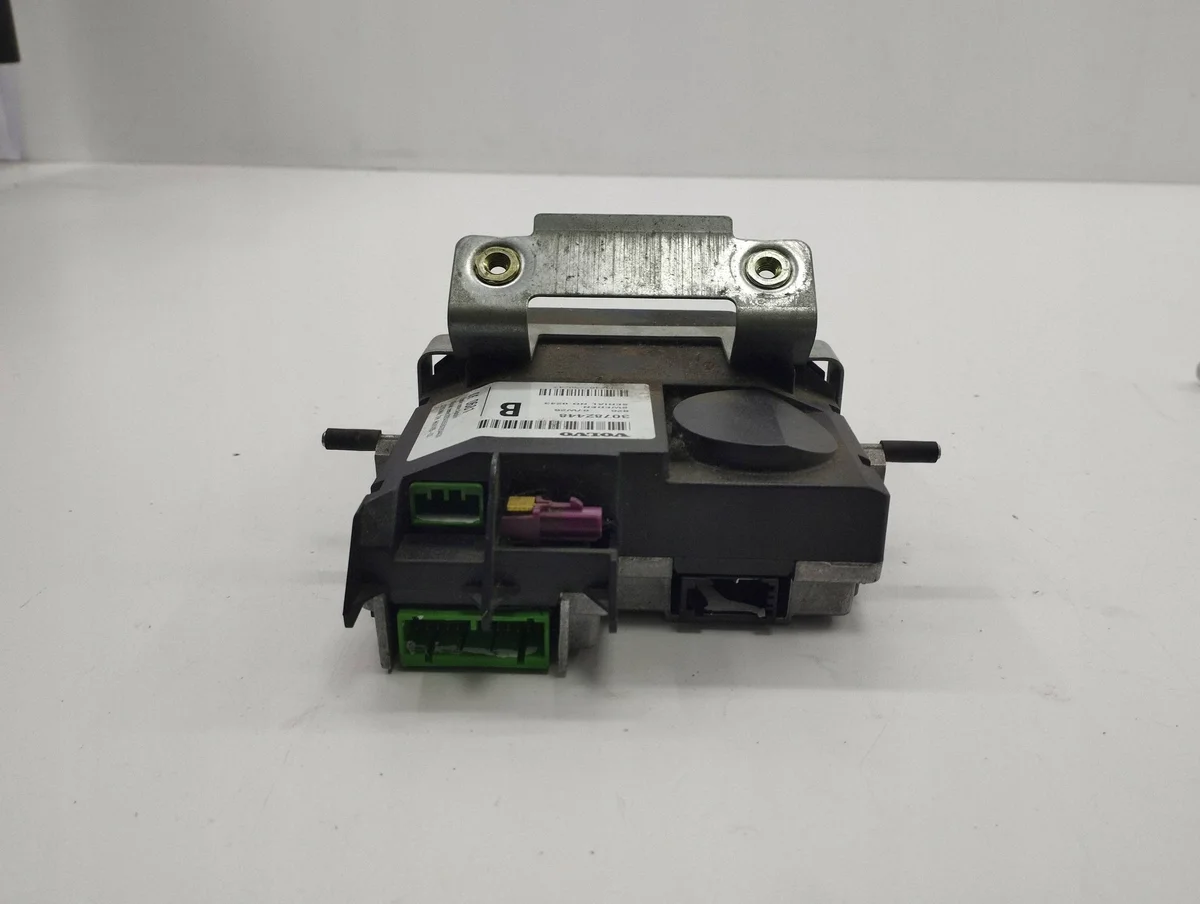 Volvo XC90 2007 Computer Module 30782448 image 6