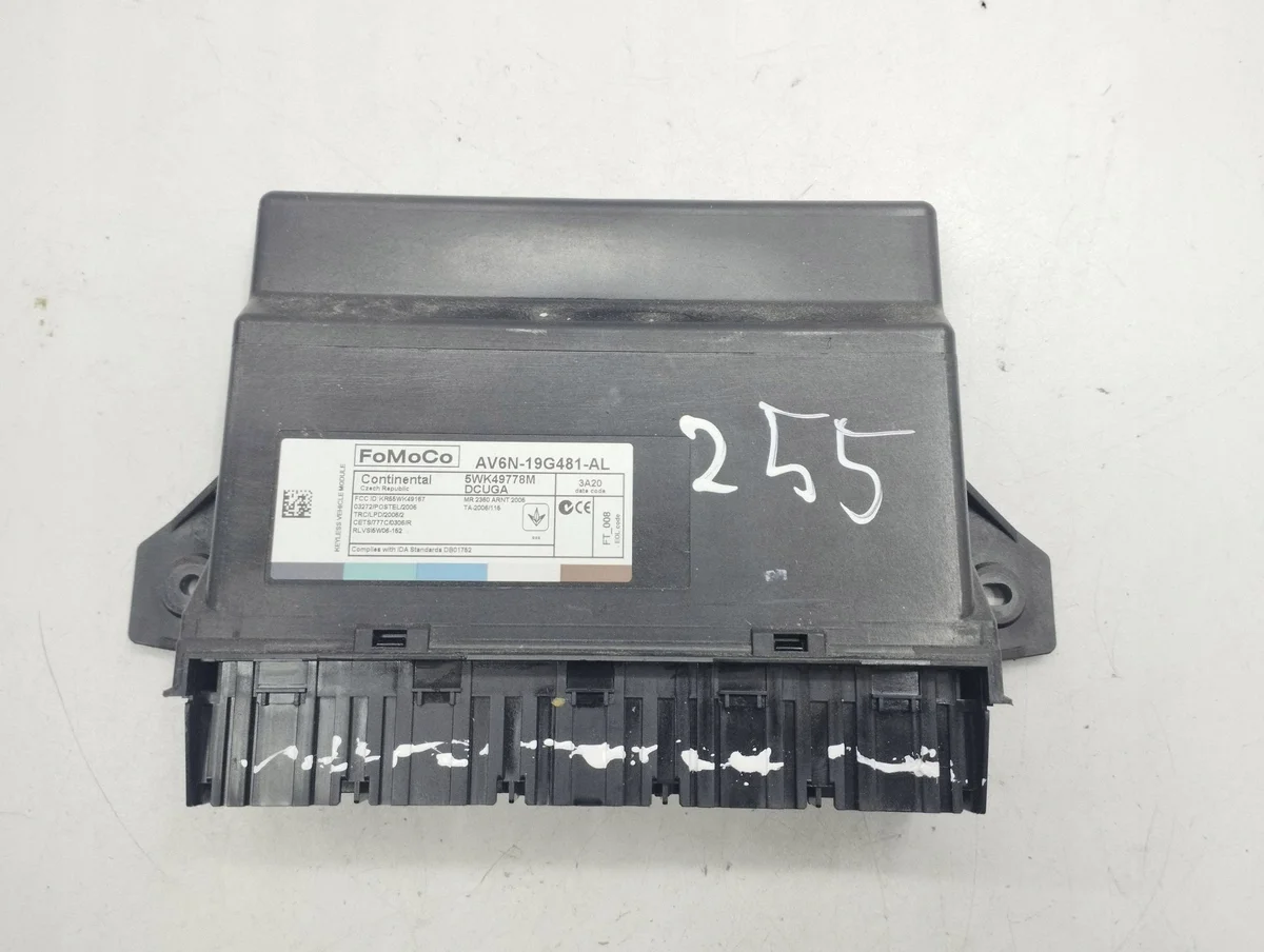 Module Ford C-MAX II 2013 AV6N19G481AL