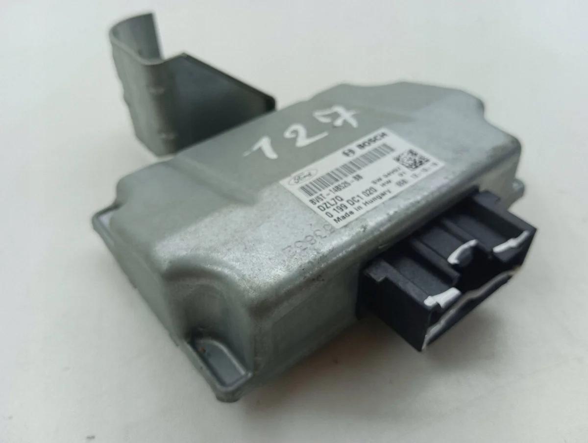 Ford Focus 2012 Computer Module BV6T14B526BB image 3