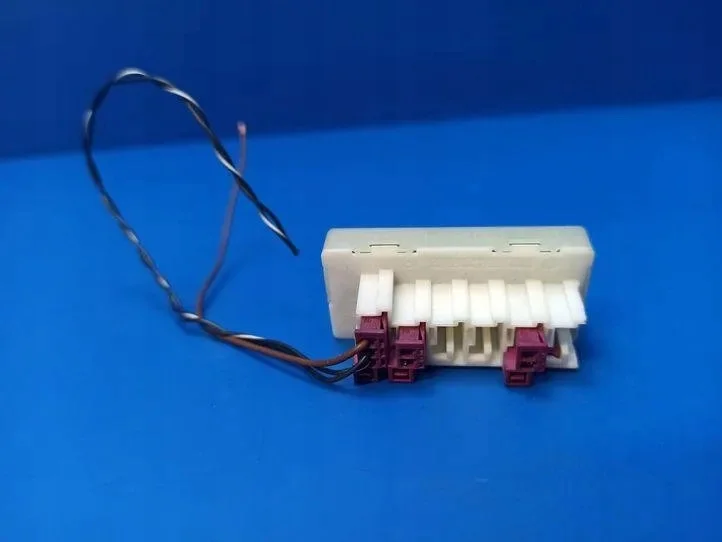 Mercedes-Benz GLA W156 2015 Cableado A0009820412 image 5