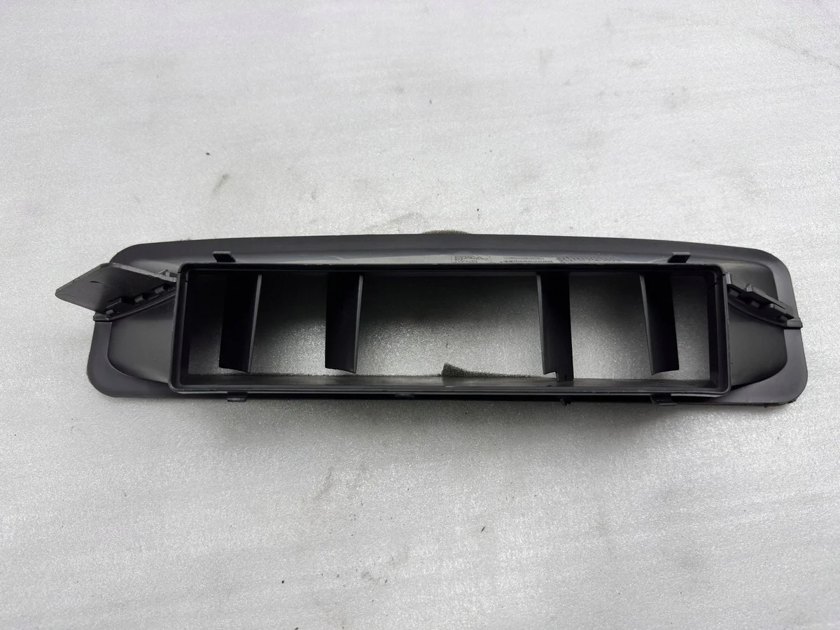 Audi RS3 8V2858431 - Pièce intérieure image 3