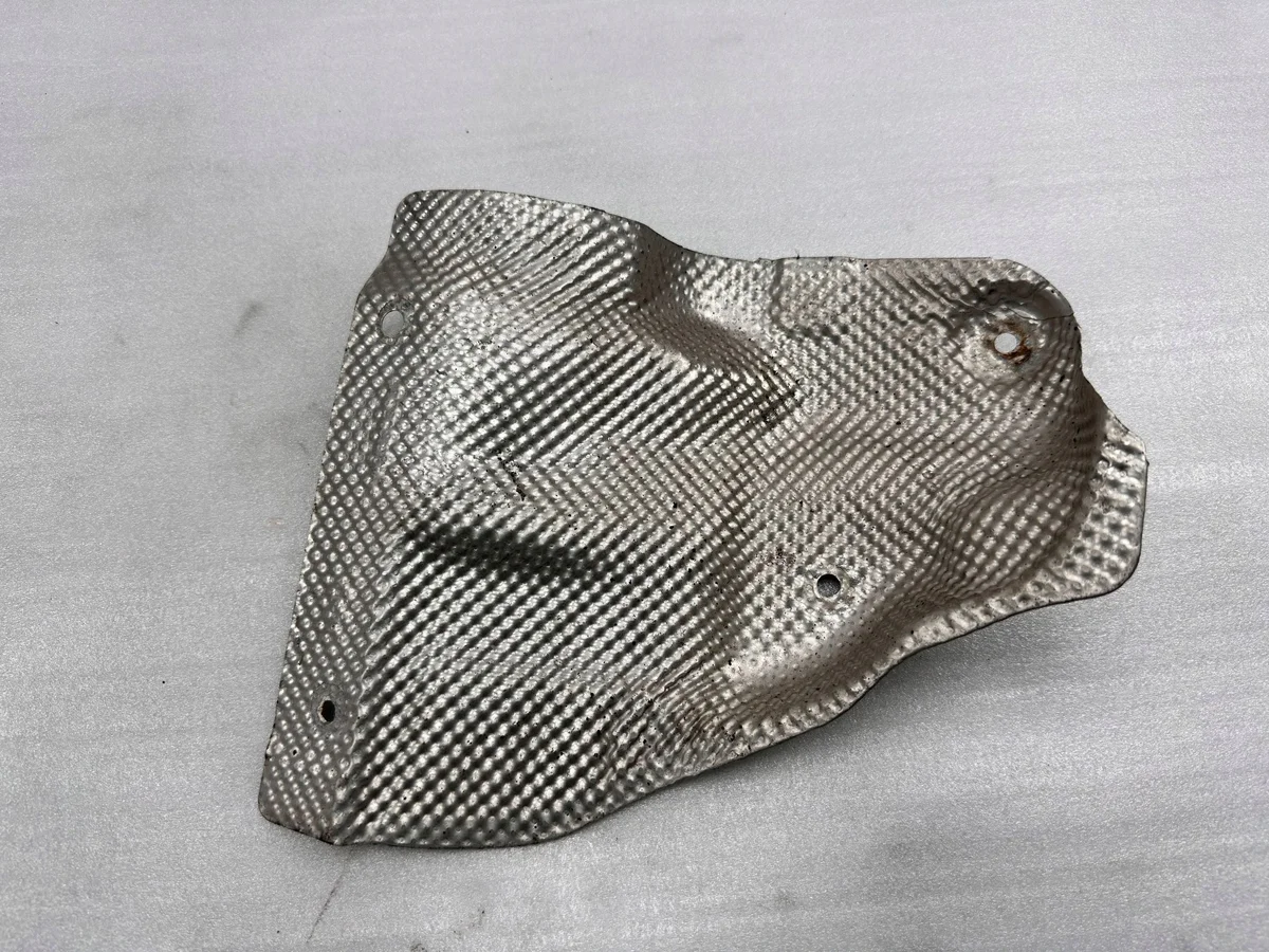 Mercedes A1666822700 Heat Shield Used