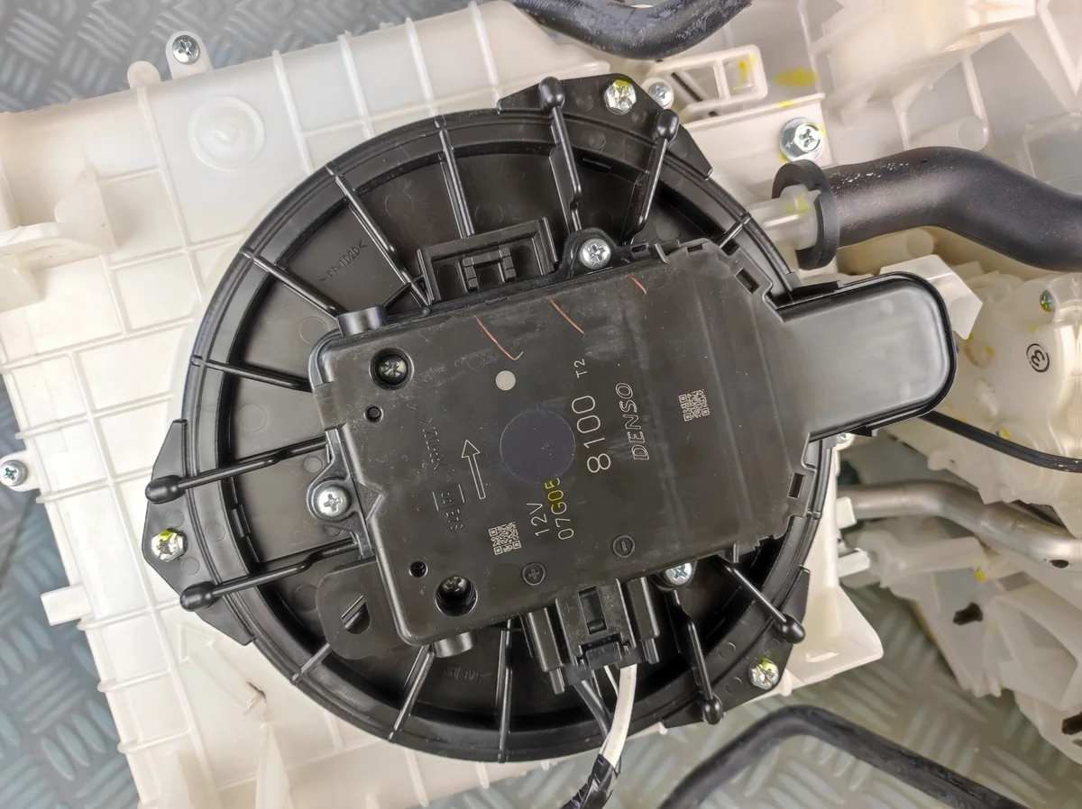 Ventilator Toyota Mirai II 87050-62060 image 10