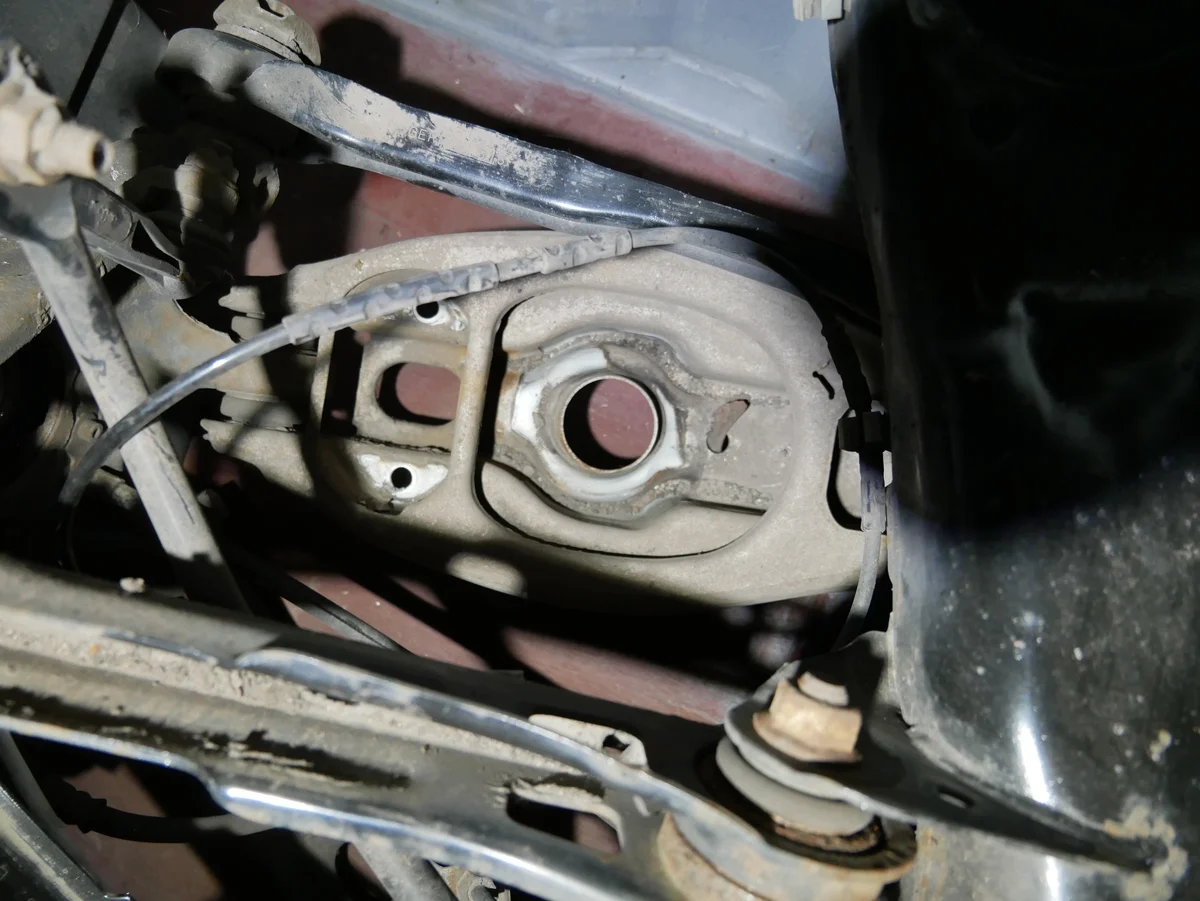 BMW E84 X1 Eixo Traseiro Usado OEM 6782158 image 8