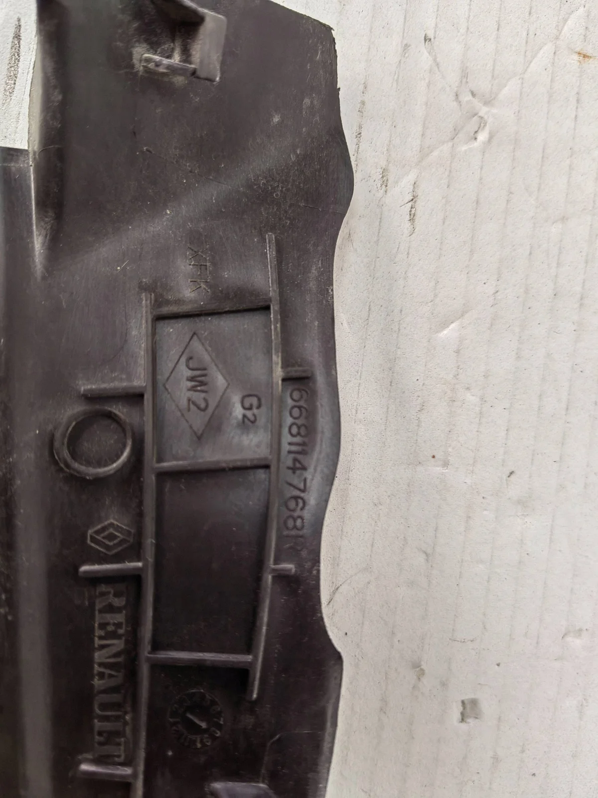 Canto do Para-brisa Renault Kangoo III 668114768R image 3