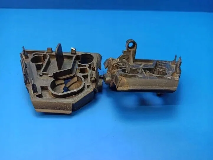 Mercedes-Benz C W204 2011 Parte compartimento motor image 4