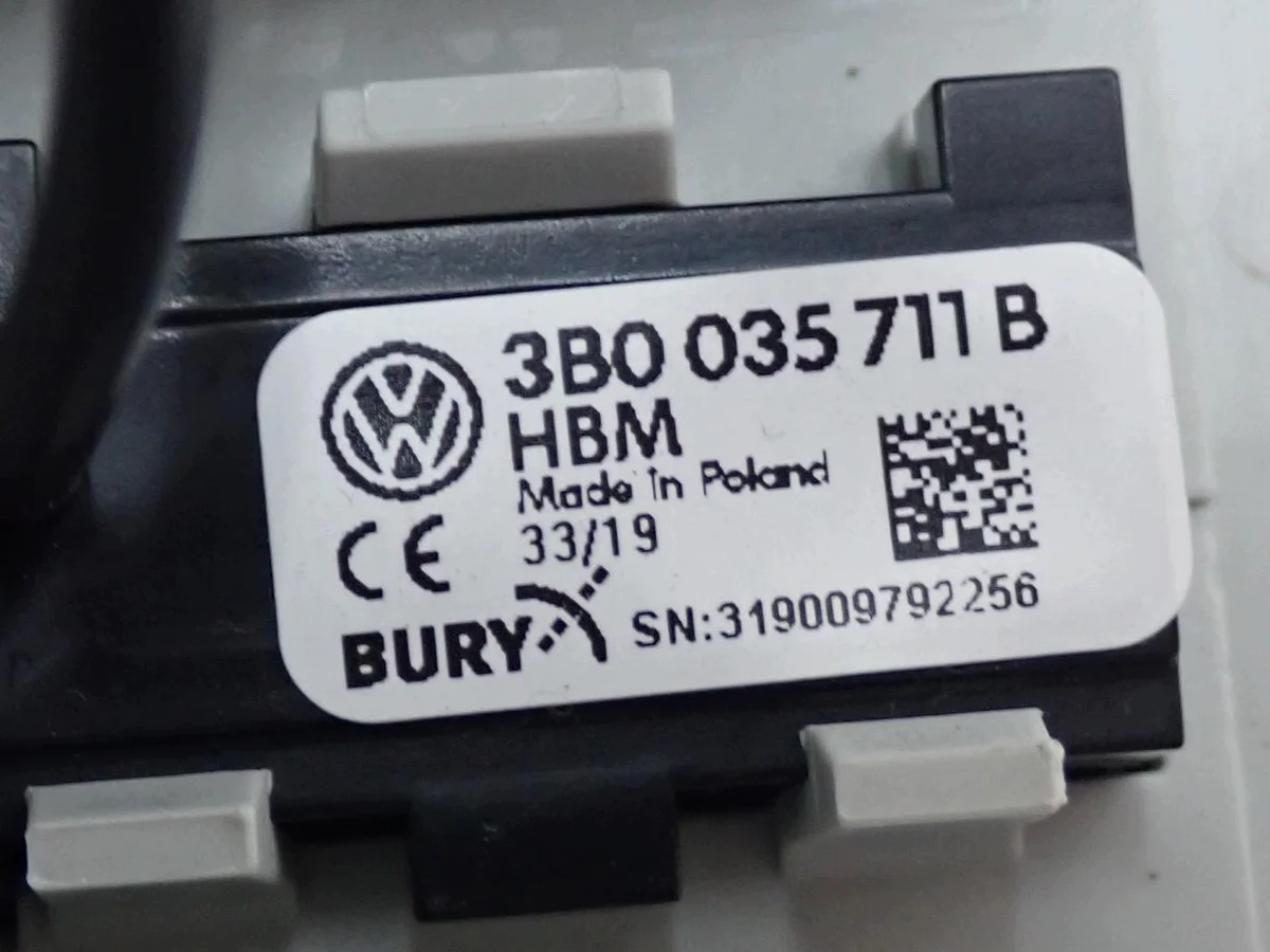Innenleuchte Skoda Fabia III 6V 19R image 4