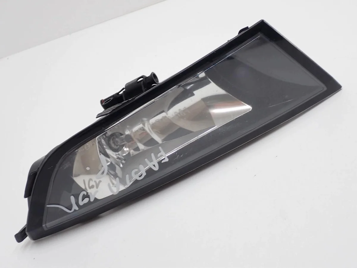 Faro Halógeno Derecho Skoda Fabia III 6V0941700A