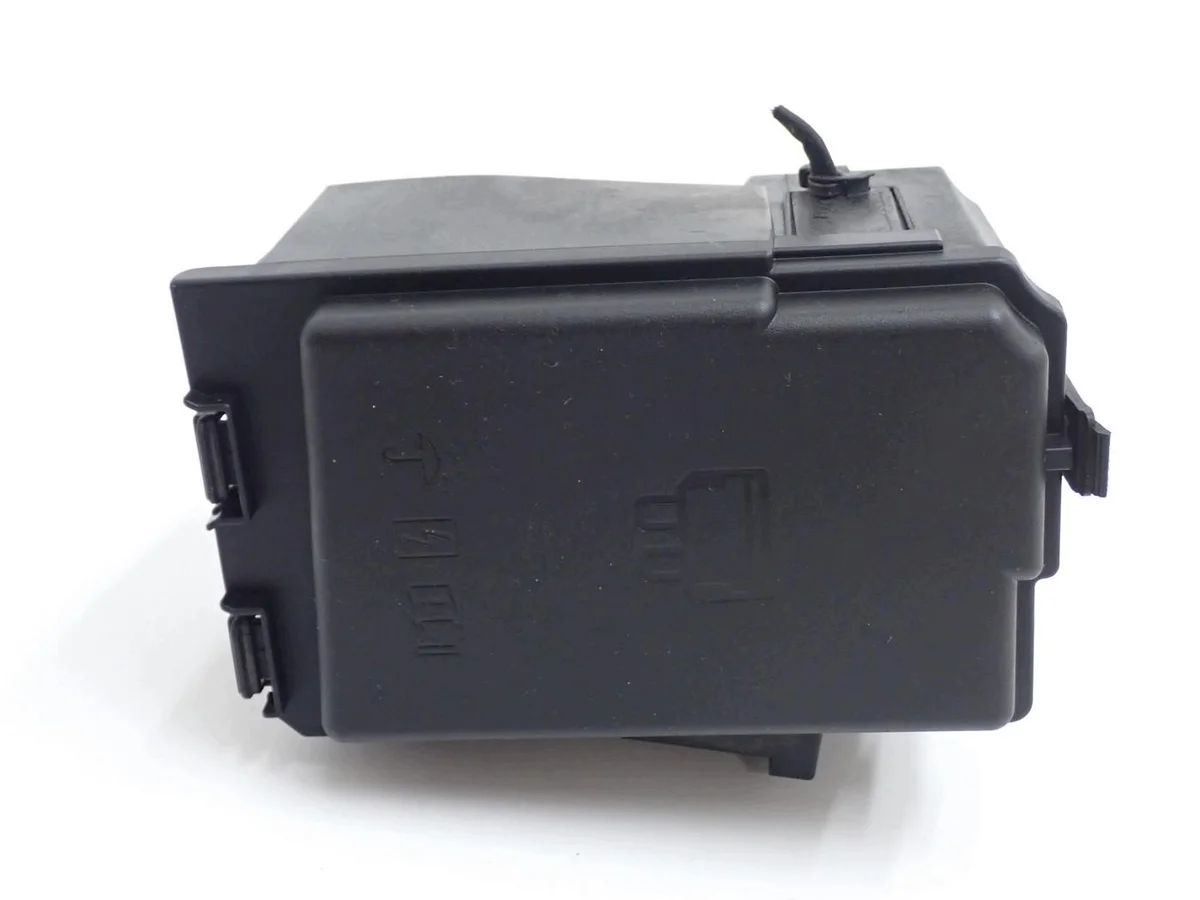 Fuse Box 6C0907361F Skoda Fabia III