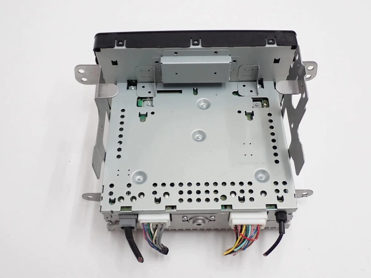 Radio CD Mitsubishi ASX 8701A626 Usado image 4