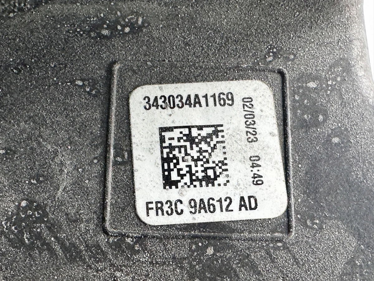 Filtro de Aire Ford Mustang VI 2019 FR3C9A612AD image 5