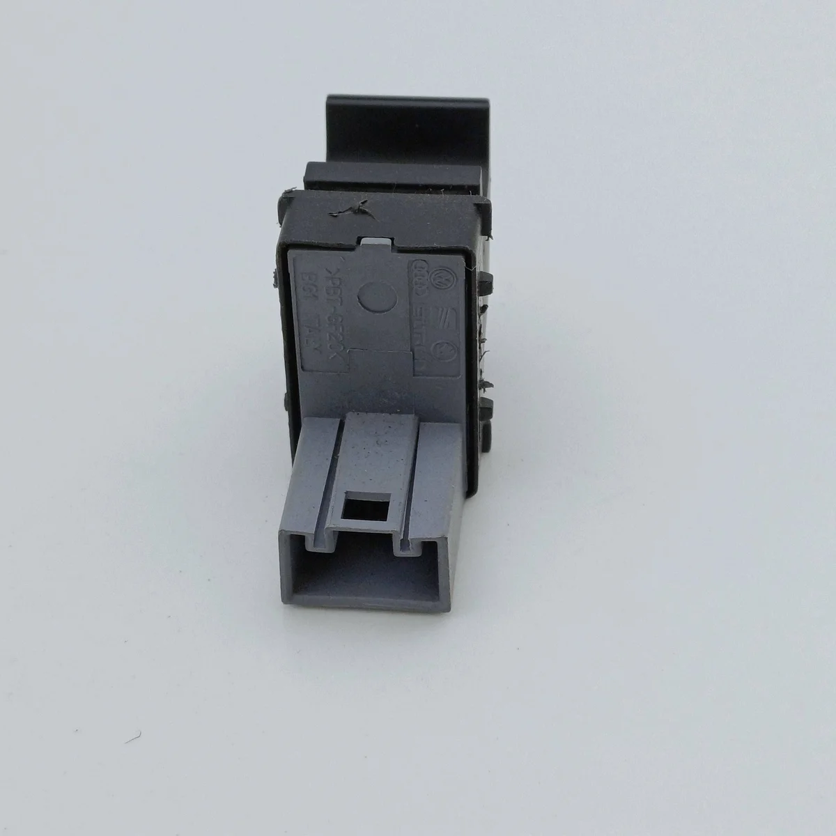 Interruptor Elevalunas Seat Toledo II Usado image 7