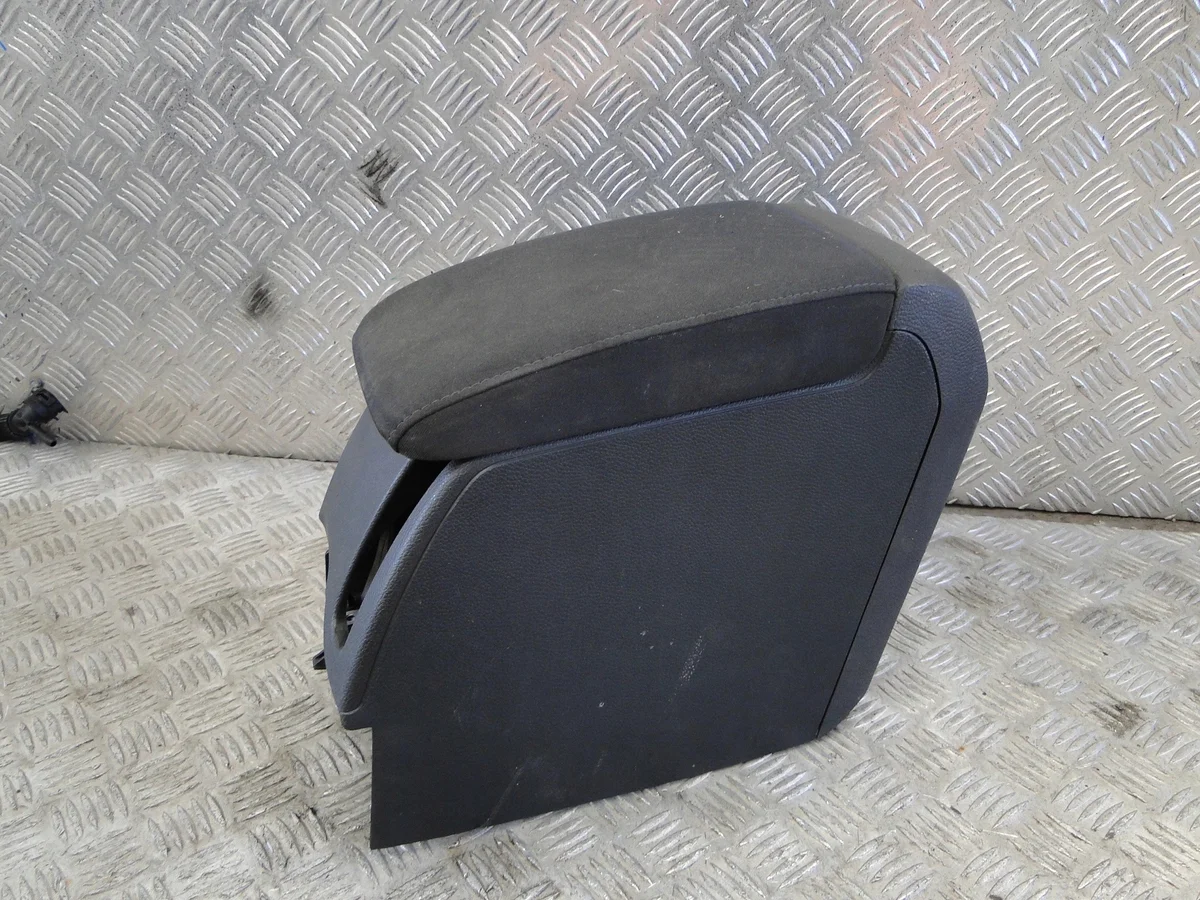 Armsteun VW Golf VI 5K 1K5864251C image 3