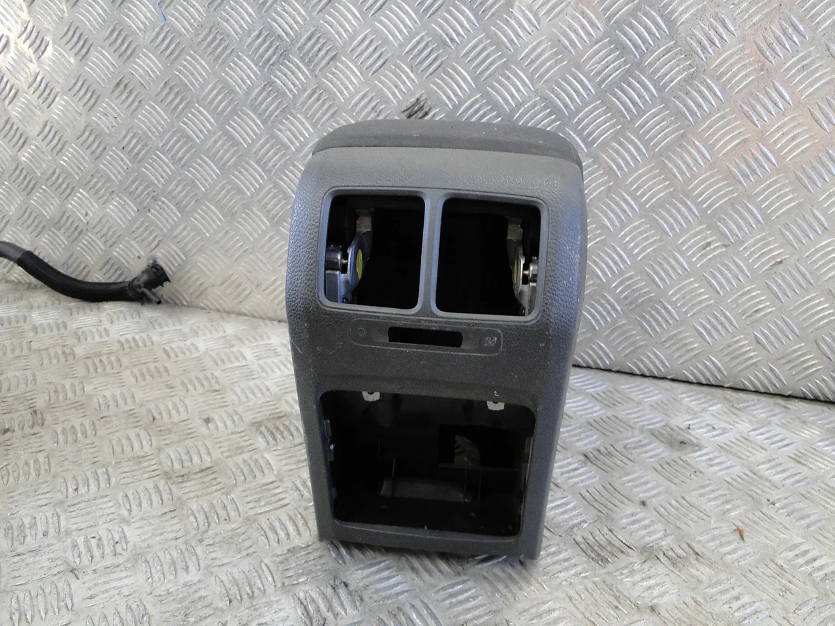 Armsteun VW Golf VI 5K 1K5864251C image 6