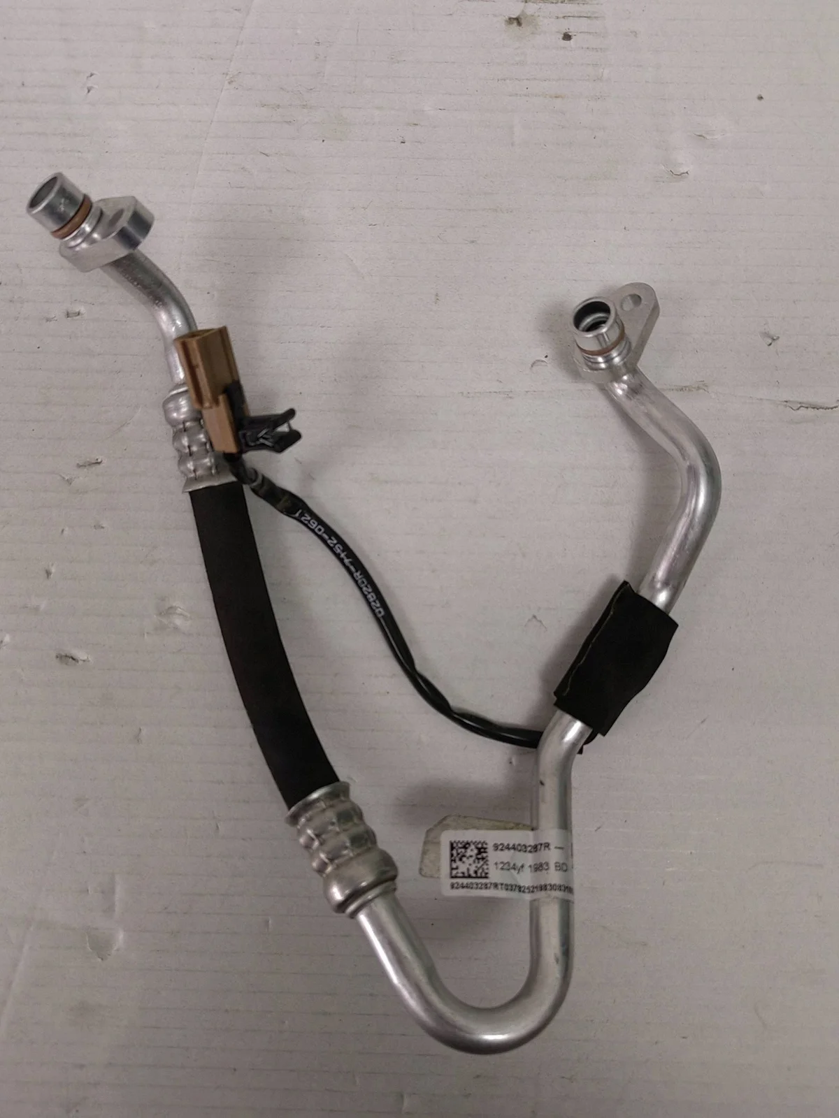 Tuyau clim Renault Kangoo III Z.E. 924403287R