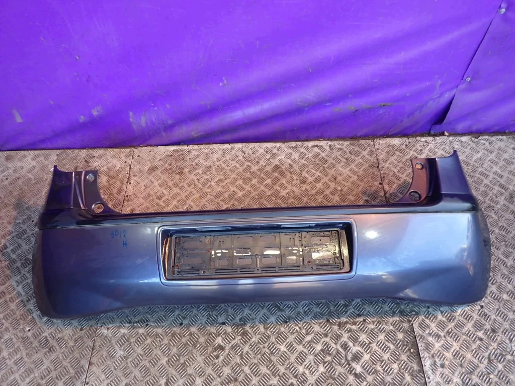 Mitsubishi Colt VI Z30 Pare-chocs Arrière