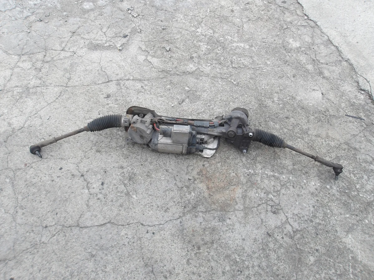 Ohjausvaihde Volkswagen 1K1423051BT