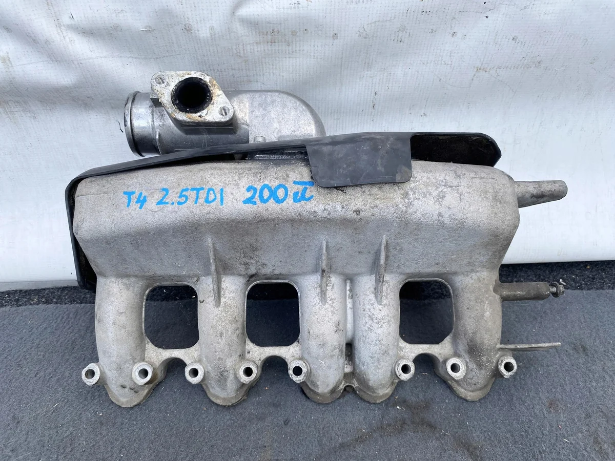VW Transporter T4 2.5 TDI imusarja 074129713K