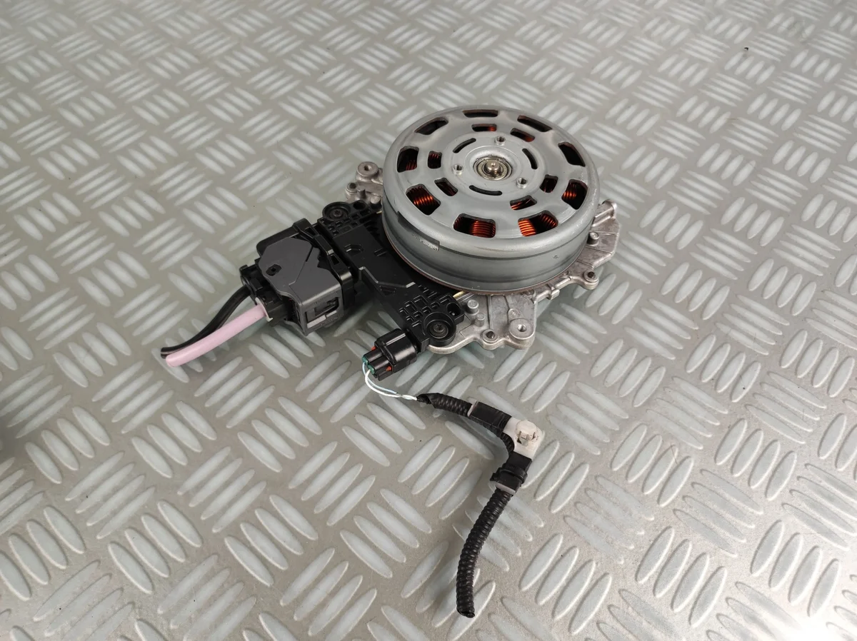 Módulo Ventoinha Radiador Toyota Mirai II 16363-31520