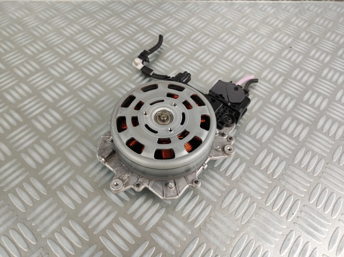 Módulo Ventoinha Radiador Toyota Mirai II 16363-31520