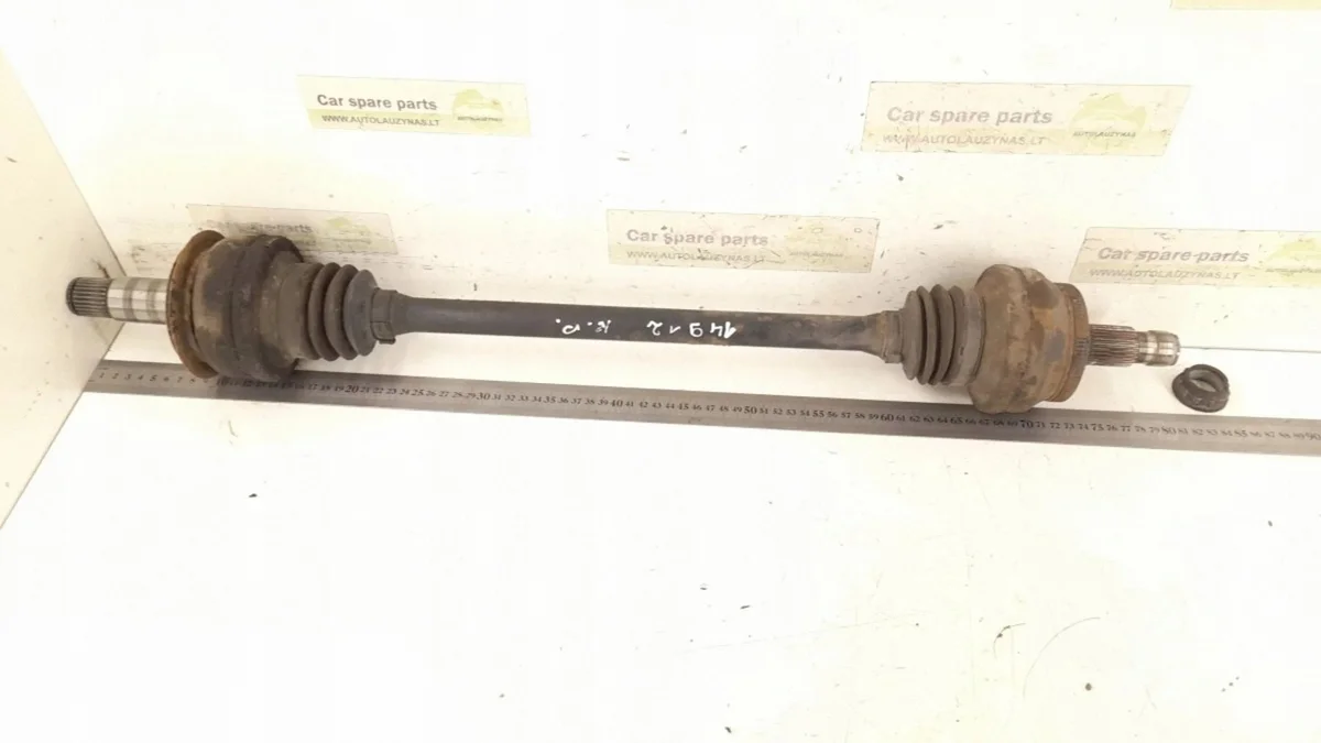 Mercedes C W204 Antriebswelle hinten links