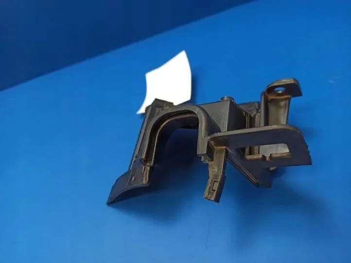 BMW X3 F25 Engine Compartment Part 1771410 image 7