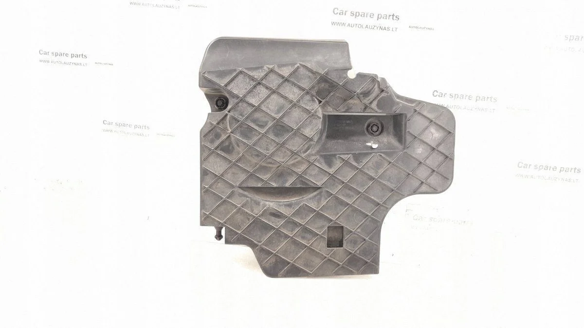 Capa do Motor Mercedes-Benz C W204 A6510100075