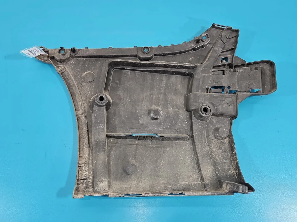 Halterung Stoßfänger Hinten Rechts BMW G30 image 3