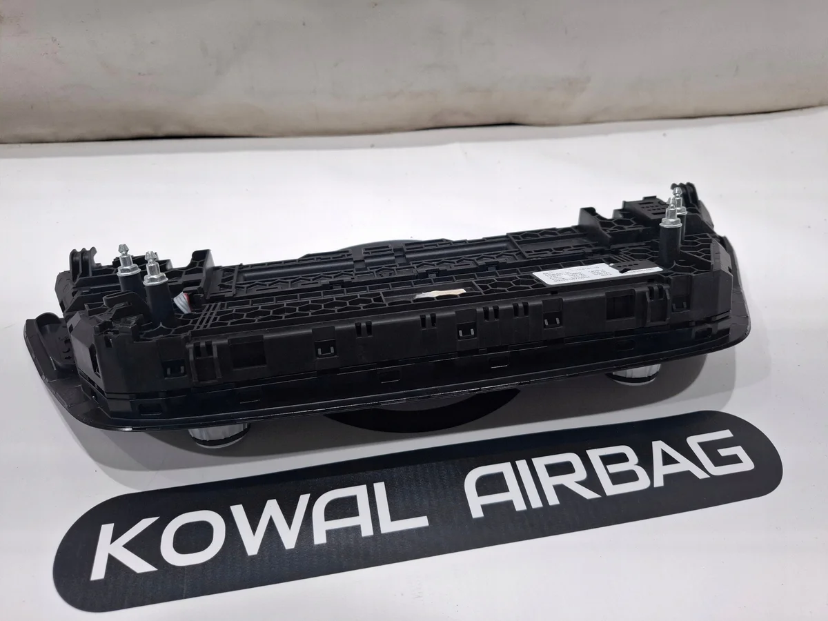 BMW G30 G31 Klimatpanel Radio 6826844 image 8
