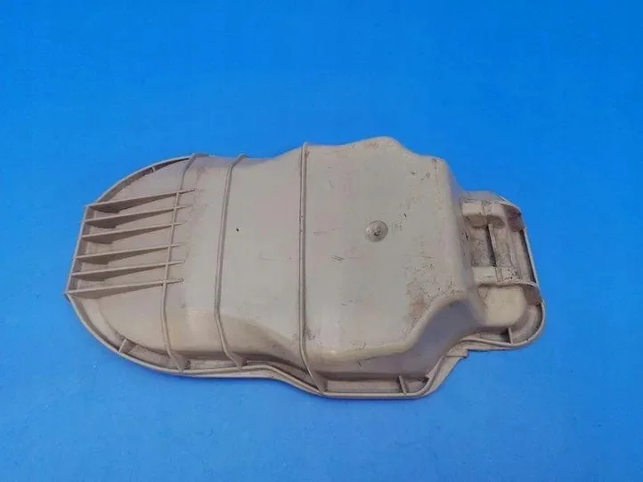 Cache phare gauche Mercedes-Benz E W123 image 4