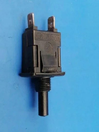 Sensor Luz Porta Mercedes W123 W126 0008213252