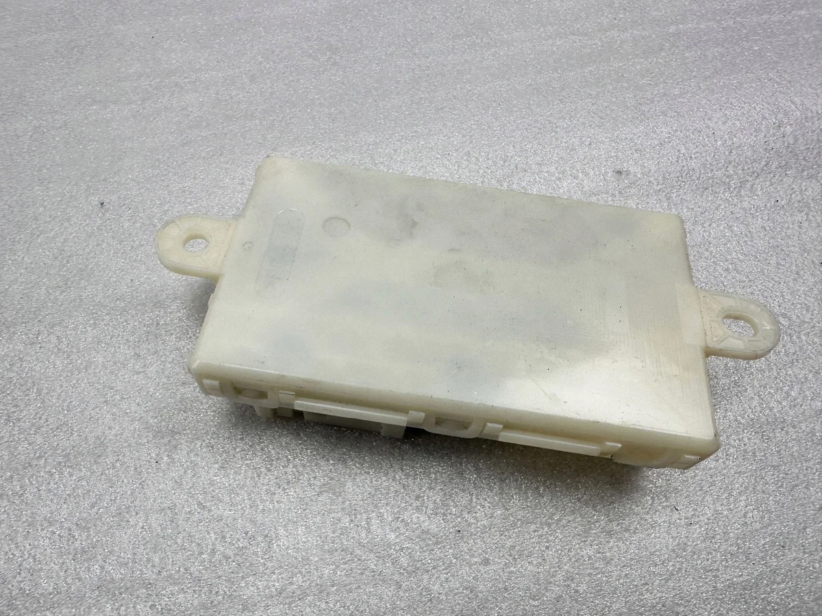 Mercedes S C217 Keyless Start Module A2229005412 image 3