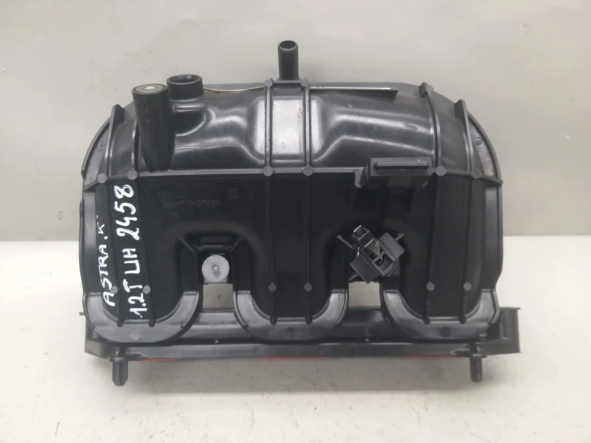 Colector Admisión Opel Astra K 1.2 T 55486274