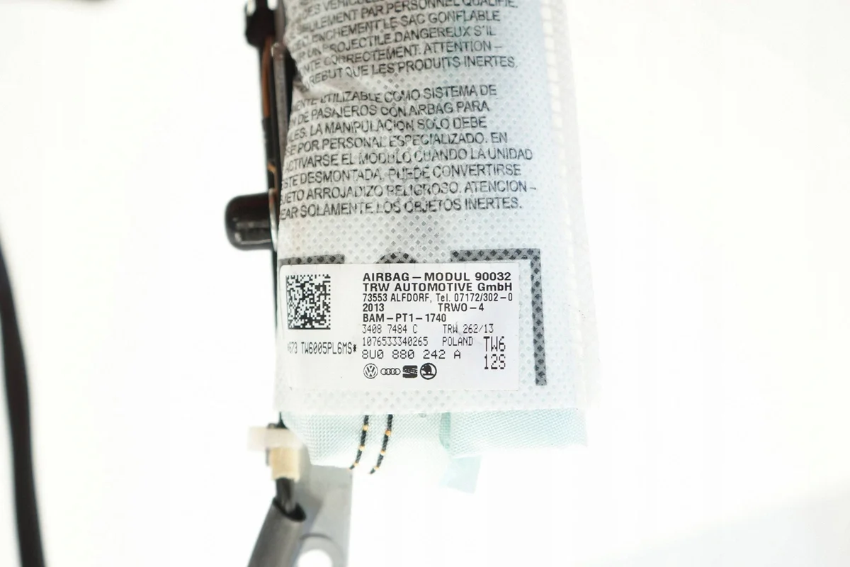 Audi Q3 8U Airbag Sitz Rechts Vorne 8U0880242A
